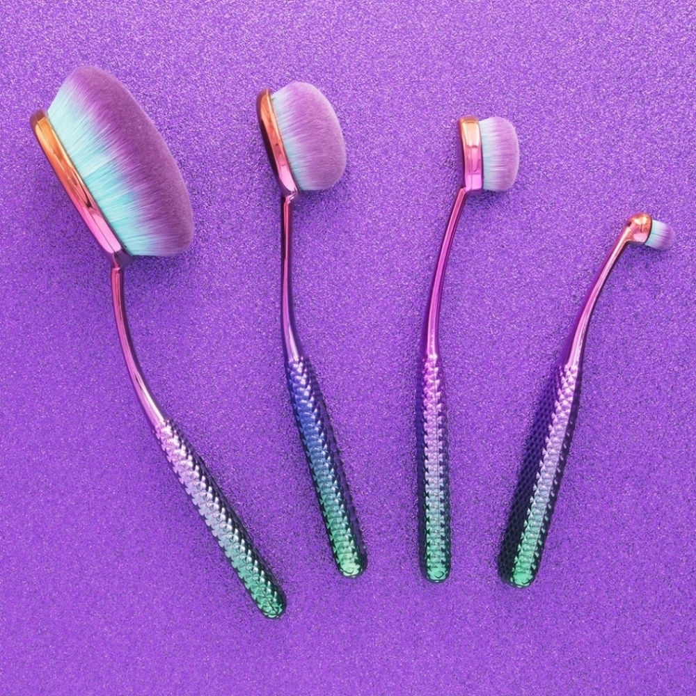 CLEARANCE! Moda Prismatic Pro Makeup Brushes Four-piece Face Perfecting Kit, NIB - Picture 2 of 5
